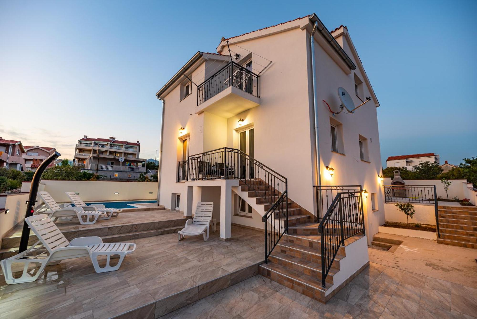 Olive Bridge Villa Maslenica Exterior photo